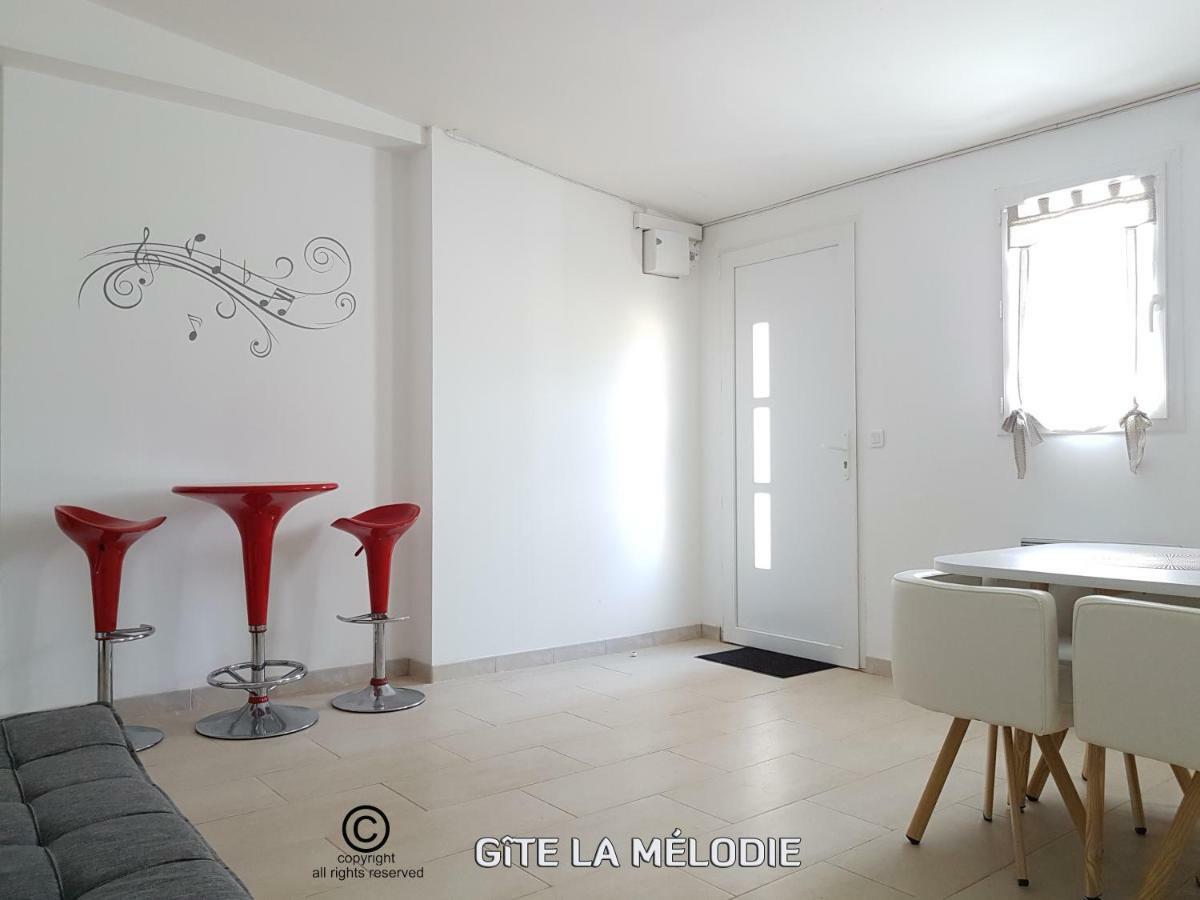 Gite La Melodie Longueville  Exterior photo